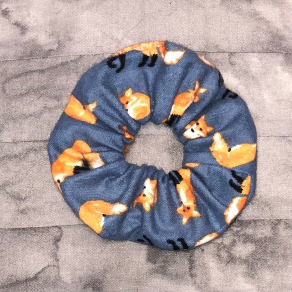 Fox Scrunchie New‎